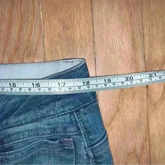 Women’s Democracy “Ab” Technology Straight Leg Denim Raw Hem Elastic Size 16 - Picture 10 of 10